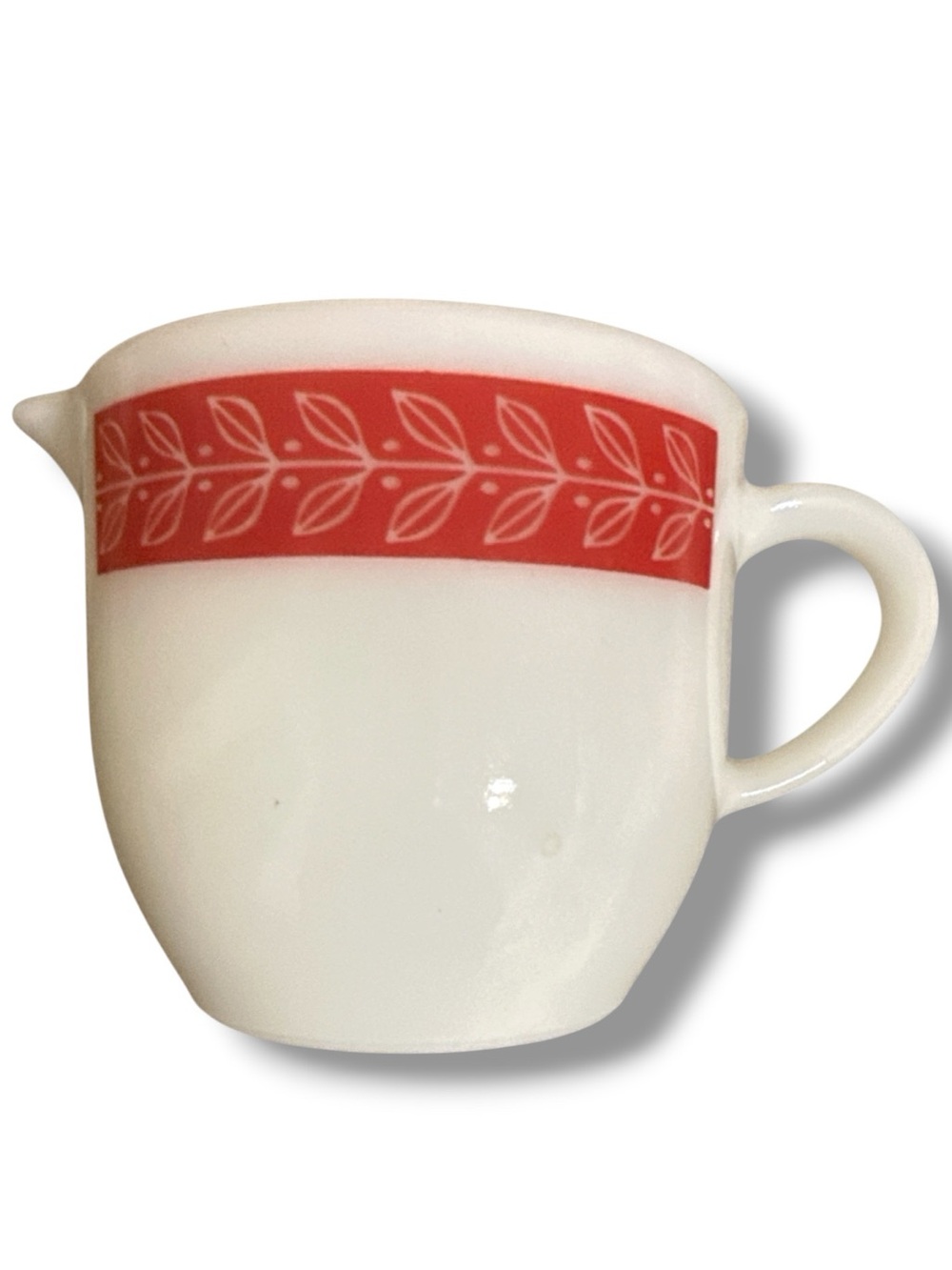 VTG Pyrex Laurel Leaf Creamer Pitcher Red Milk Glass Corning Restaurantware MOD